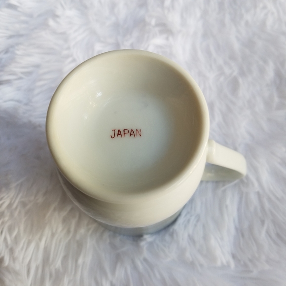 Dainty Vintage Wildflower Mug - Picture 8 of 13